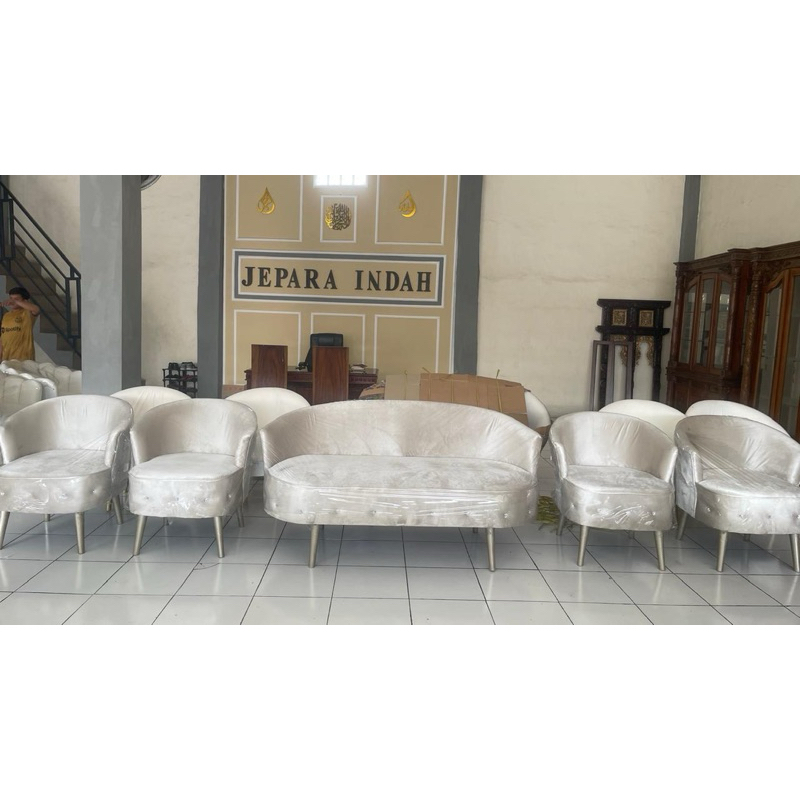 kursi bulat pengantin / sofa pengantin elegant / sofa pelaminan / sofa pengantin terbaru