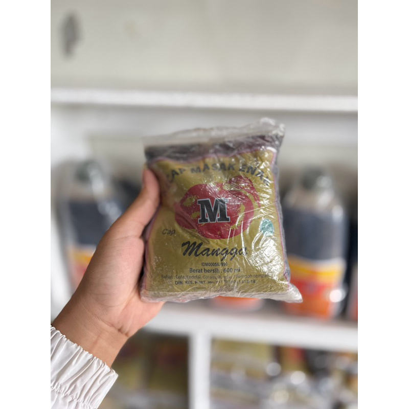 

Kecap Sedap Khas Pati “MANGGA” 600 ml (satuan)_ grosir lebih murah