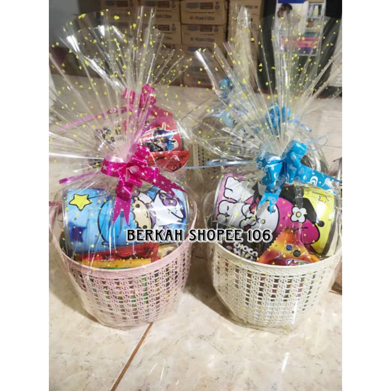 

PARCEL SNACK TOPAS + CELENGAN KALENG/ paket mewahh