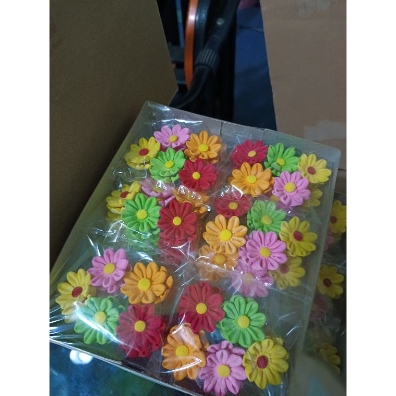 

D2 jumbo mix / Hiasan kue / gumpaste