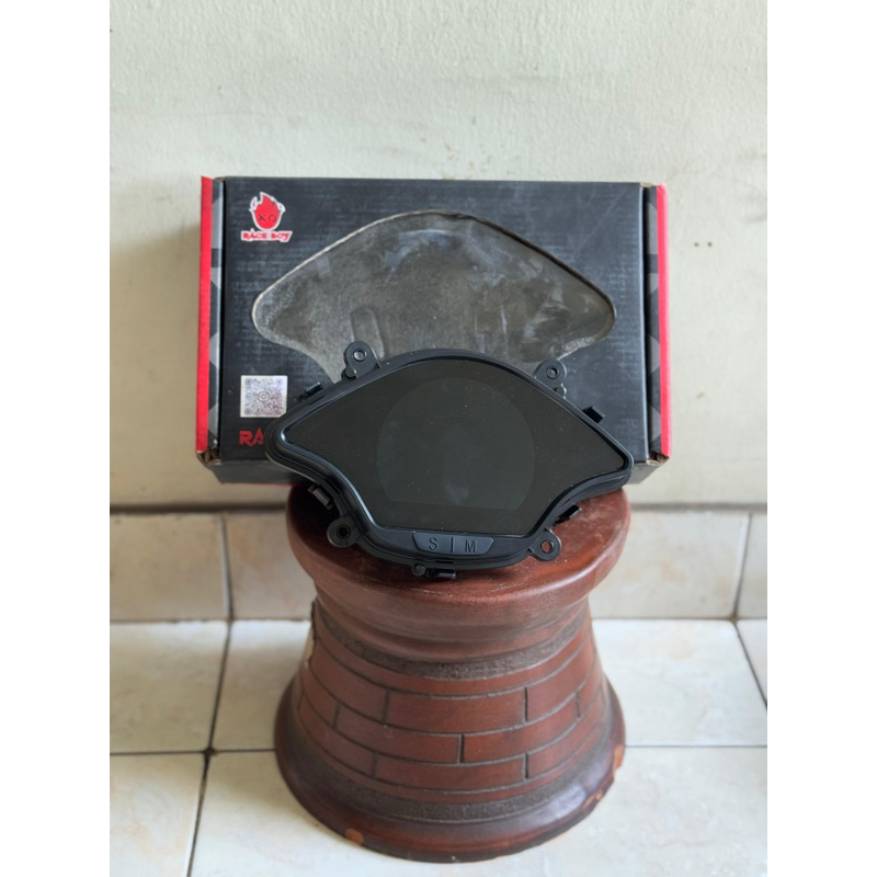 speedometer TFT Raceboy Vespa