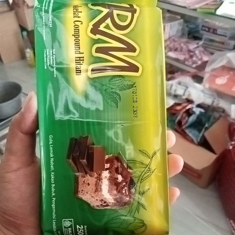 

cokelat RM batang 250gr