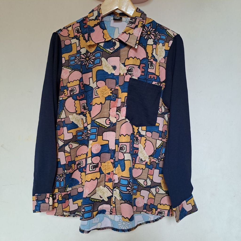 Blouse Wanita Brand Giok Scarf and Apparel Motif Preloved Like New