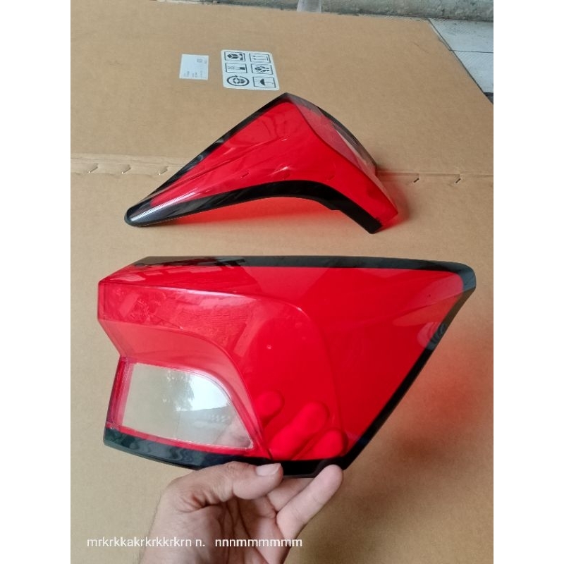 mika lampu belakang Avanza 2022 2023 2024 mika lampu stop Avanza Xenia  Original baru
