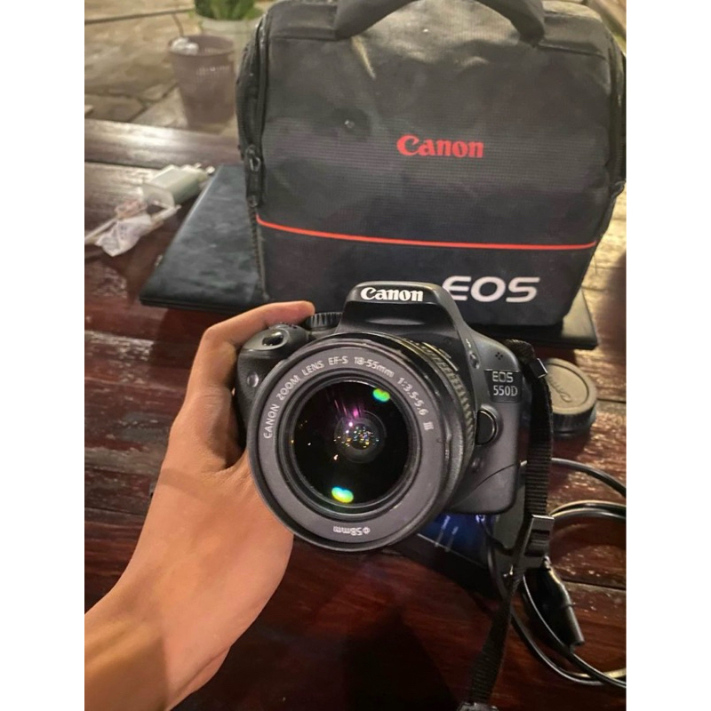 Kamera DSLR Canon 550D