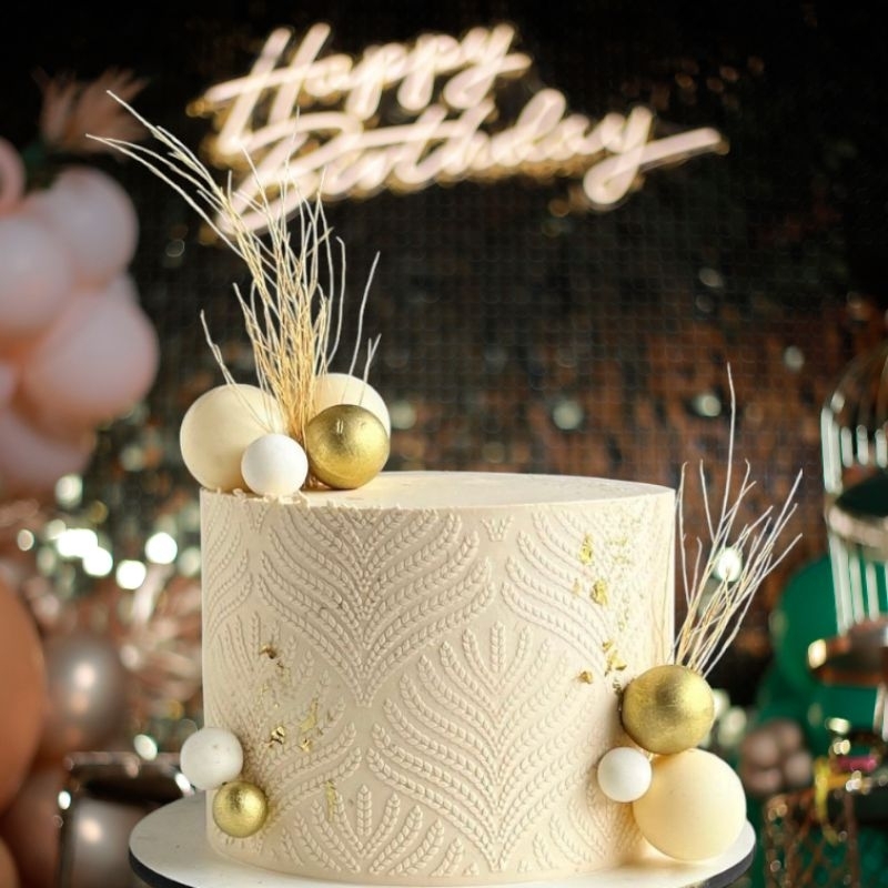 

cake birthday/cake simple/elegan cake