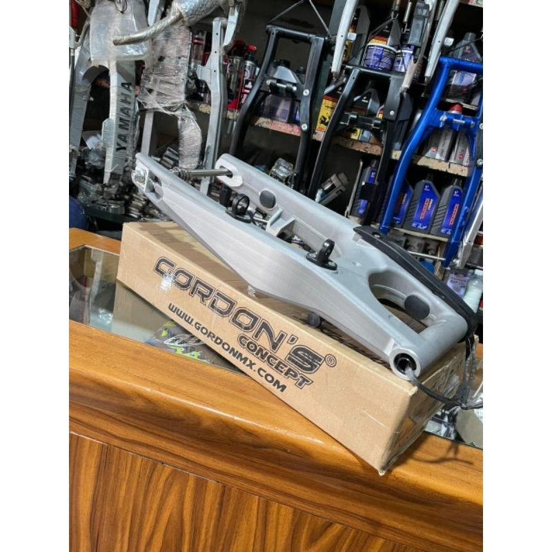 SWING ARM GORDON KLX 150