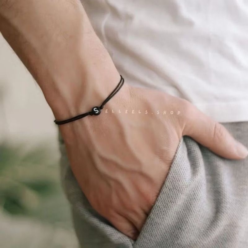 Gelang Inisial Nama A/Z Bahan Tali Korea/Gelang Couple Untuk Pacar