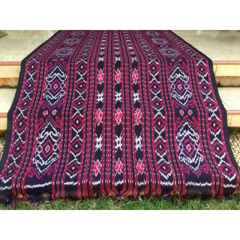 Kain Tenun Blangket Najwa Maroon Ethnik Tenun Jepara tenun Toraja