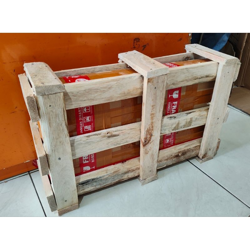 

Extra Packaging Kayu