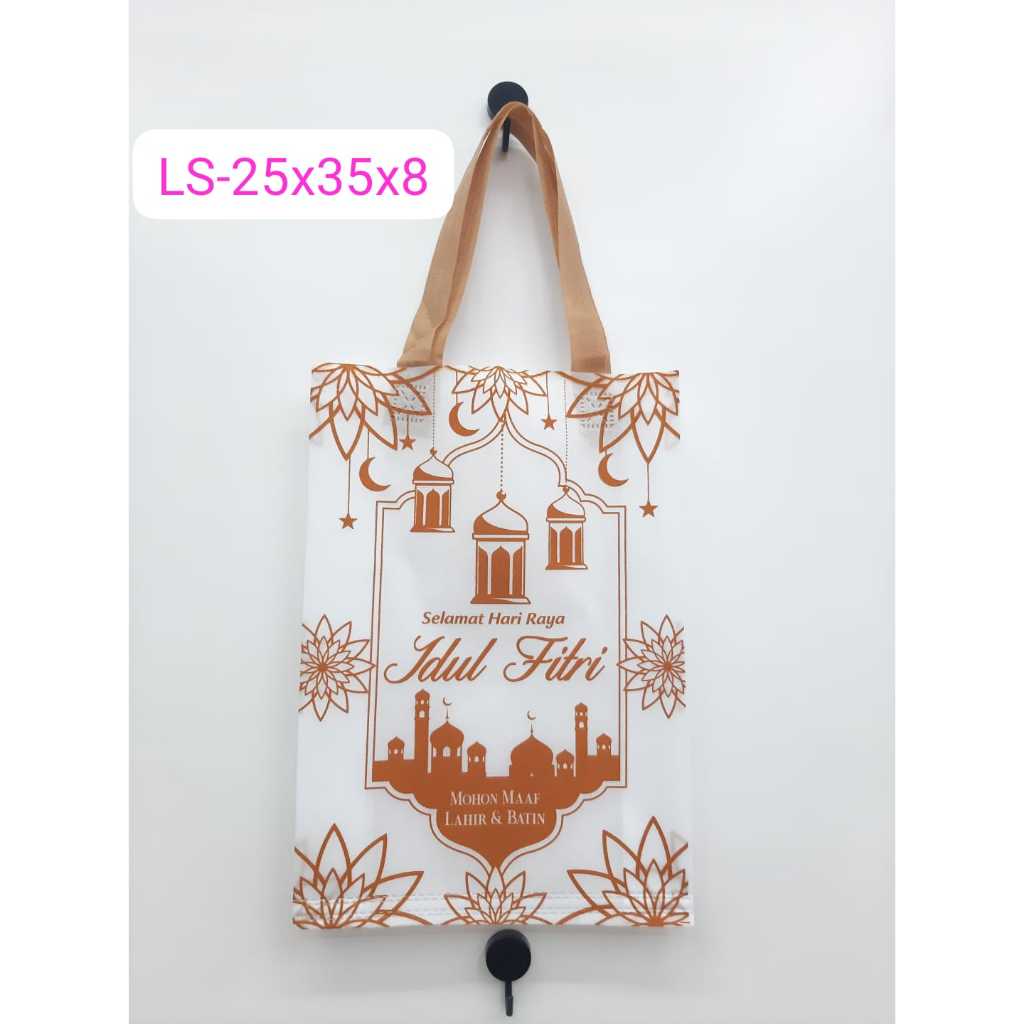 

Tas Spunbond Lebaran, Tas Idul Fitri, Tas Murah,Ukuran 38x45 & 30x40 & 25x35