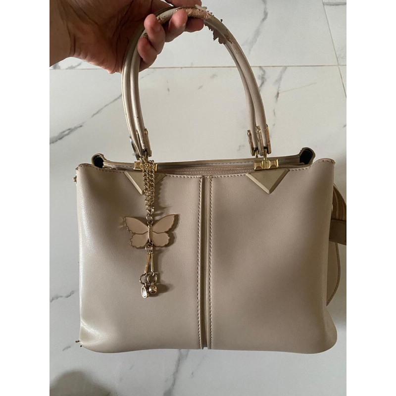 PRELOVED TAS ELIZABETH