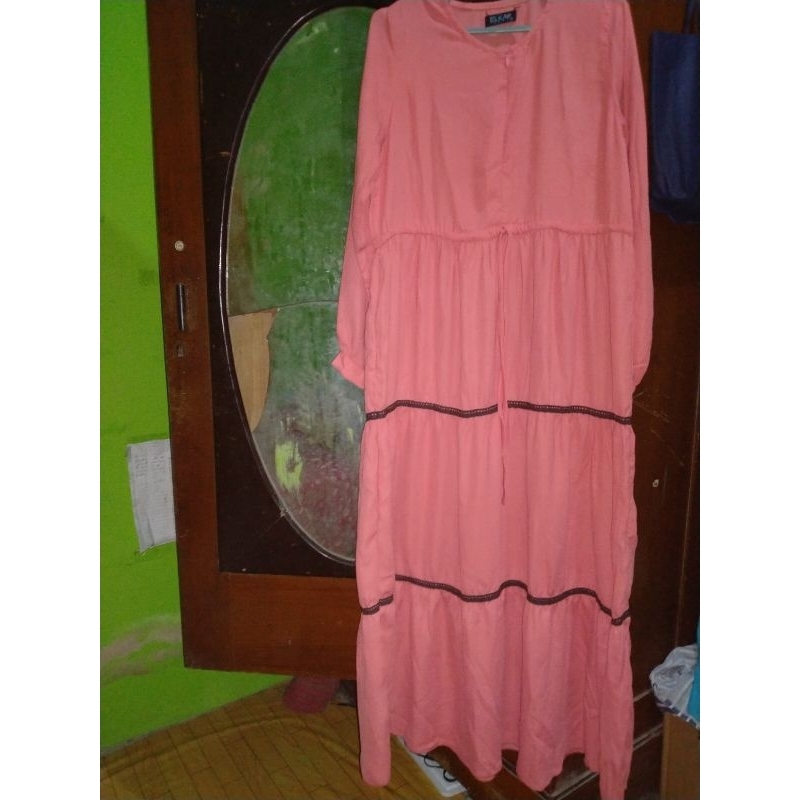 gamis Elka label size M warna pink peach. preloved