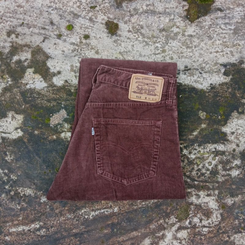 Levis 512 Corduroy Pants