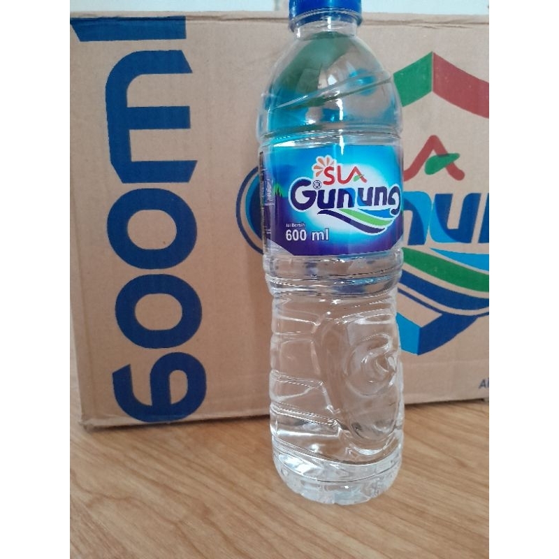 

AIR MINERAL GUNUNG 600 ML 1 DUS ISI 24 BOTOL