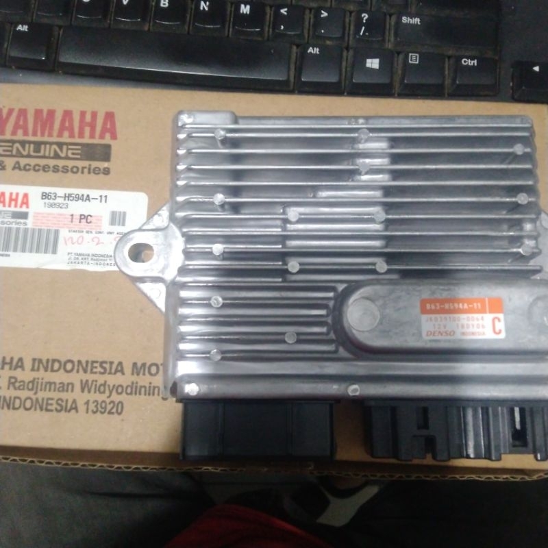 SGCU YAMAHA AEROX 155 VVA TYPE ABS KEYLESS B63-H594A-11 ORIGINAL