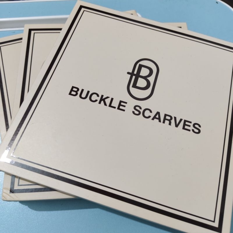 Buckle Scarves Hijab Premium Motif Box