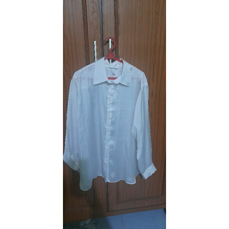 Baju Kemeja Putih Jumbo Wanita Branded HNM H&M HM Murah Sale