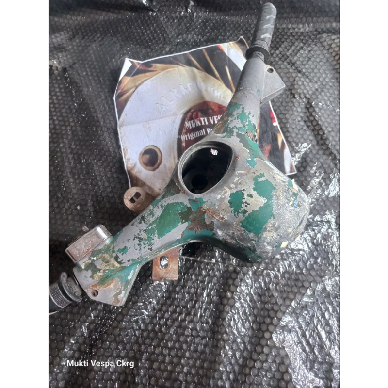 Stang Vespa Super 66-73 Original kode 2A+152327 utuh