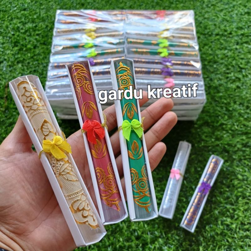 50 Pcs Souvenir Pernikahan Tatakan Gelas Kemas Box