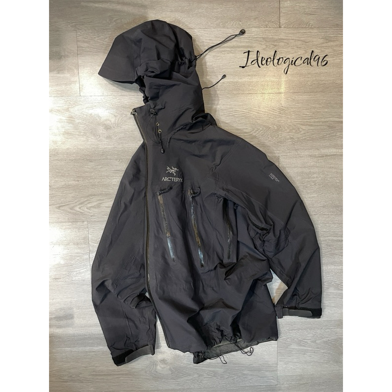 ARCTERYX THETA AR VINTAGE