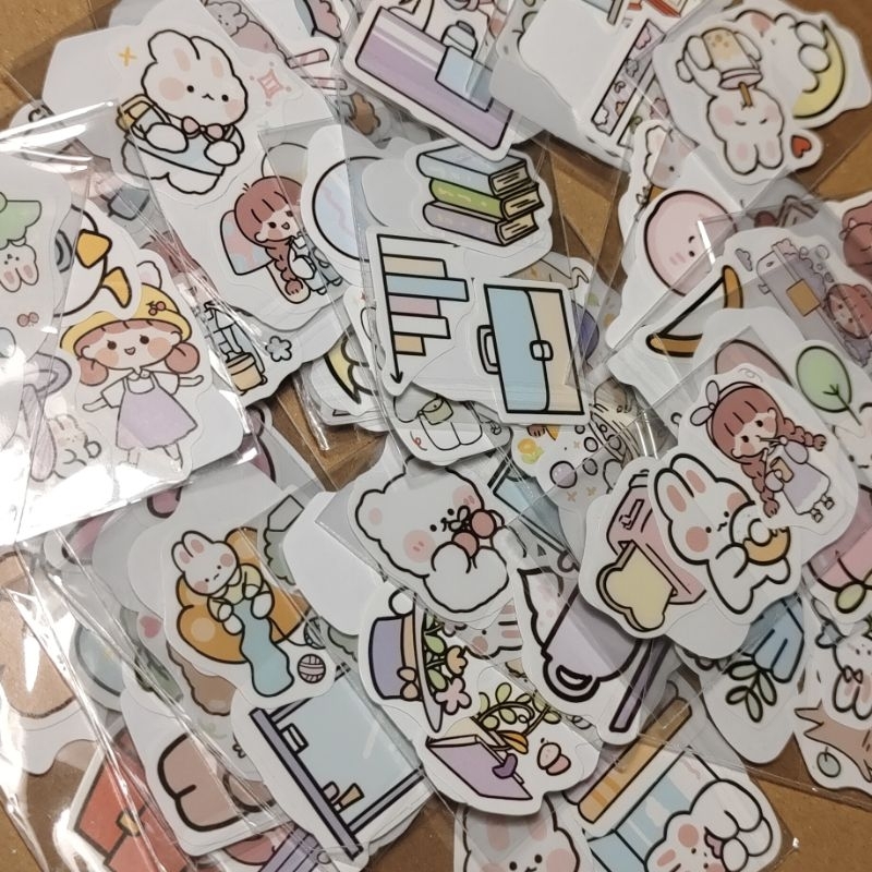 

GIRLS BEAR RABBIT STICKER UNTUK DIARY JOURNAL SCRAPBOOK STUFF (5PCS)