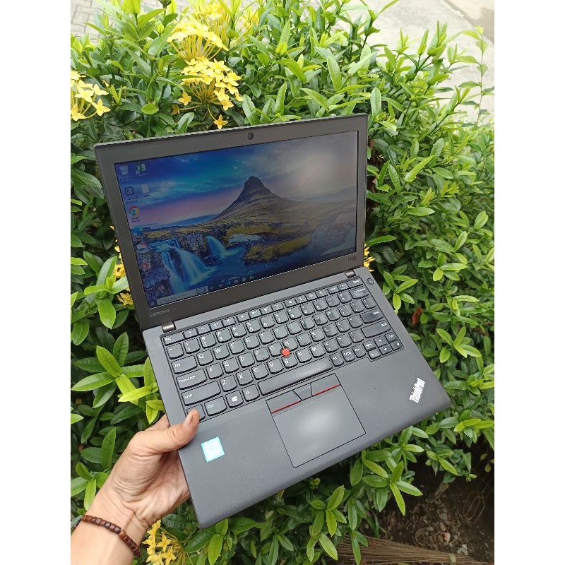 Thinkapd x270 core i5 generasi 7