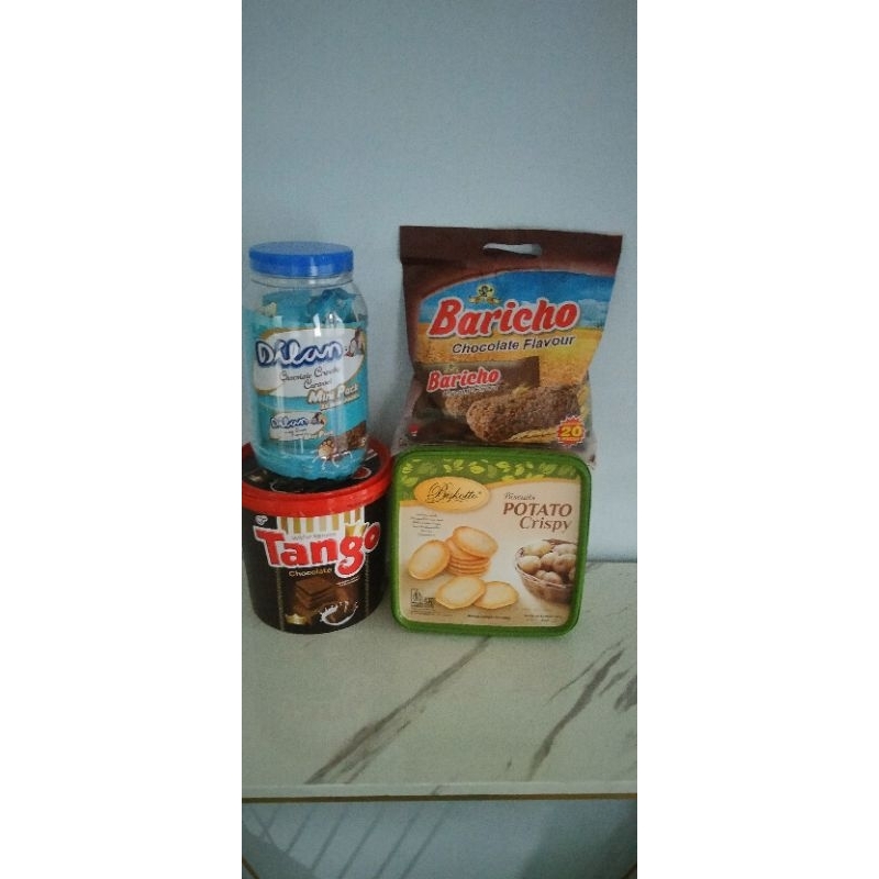 

paket boundling jajan lebaran isi 4 mcm: potato crispy