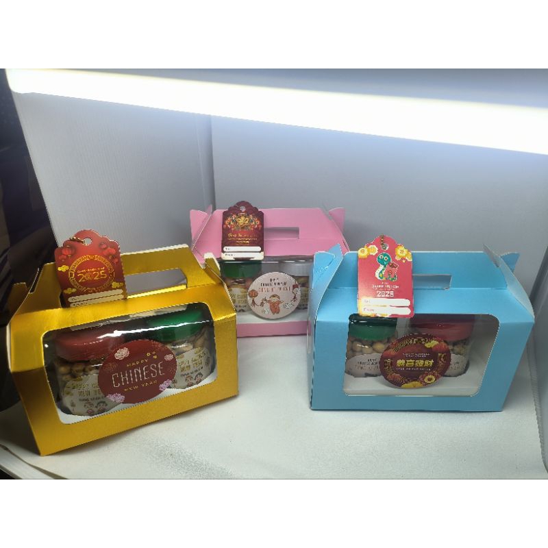

paket 3 box Hampers Imlek Chinese New year isi 2 toples/box + kartu ucapan CNY