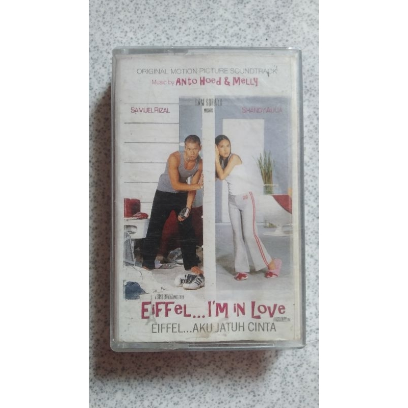 kaset ost eiffel i'm in love