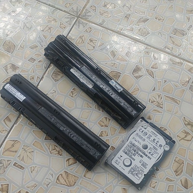 2 baterai notebook laptop rusak merk hp mini 200