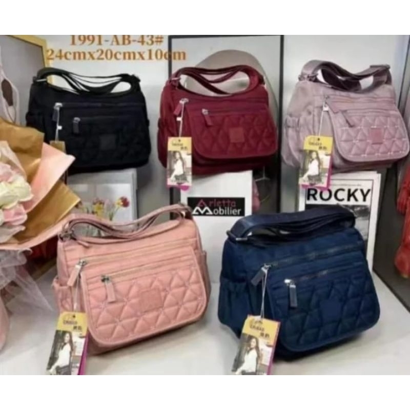 TAS WANITA SELEMPANG CHIBAO RESLETING