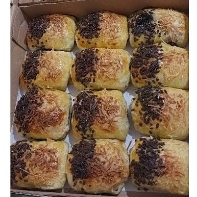 

Bolen Pisang Coklat Keju