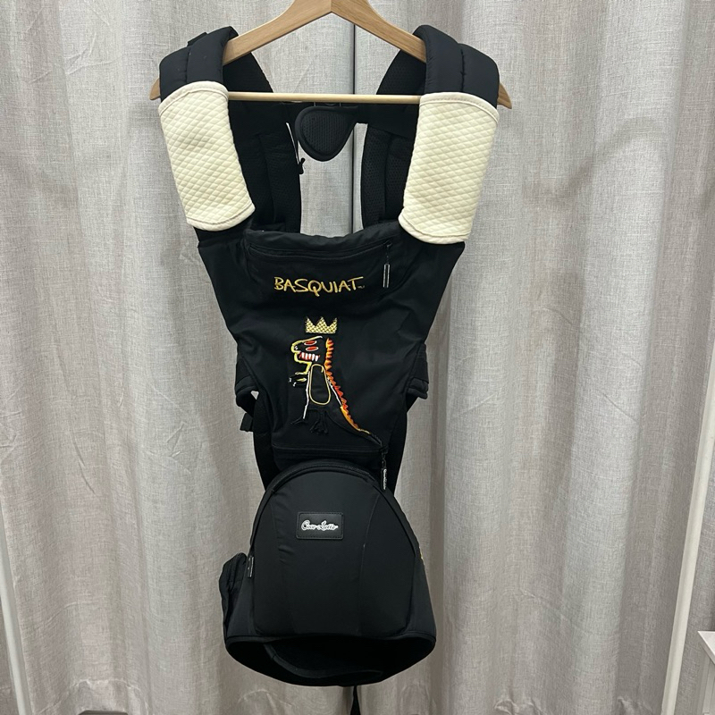 (NEW) CocoLatte x Jean-Michel Basquiat Limited Edition 8 in 1 Hipseat Carrier