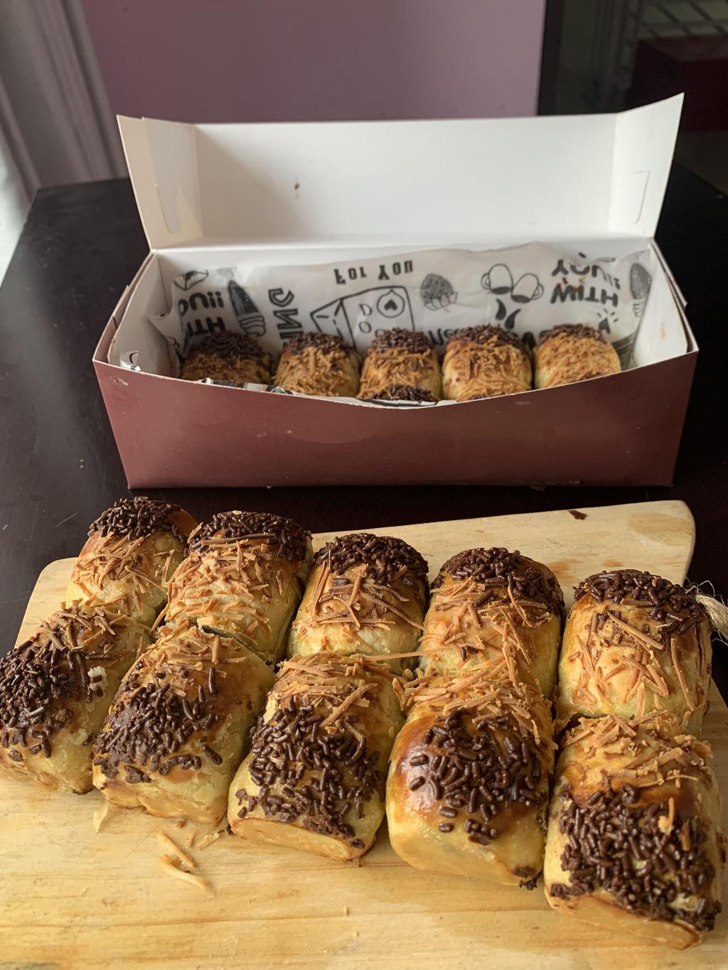 Bolen Pisang Coklat Keju Lumer Premium Lembut si Mulut Isi 10 Spesial Homemade by RaMaChef