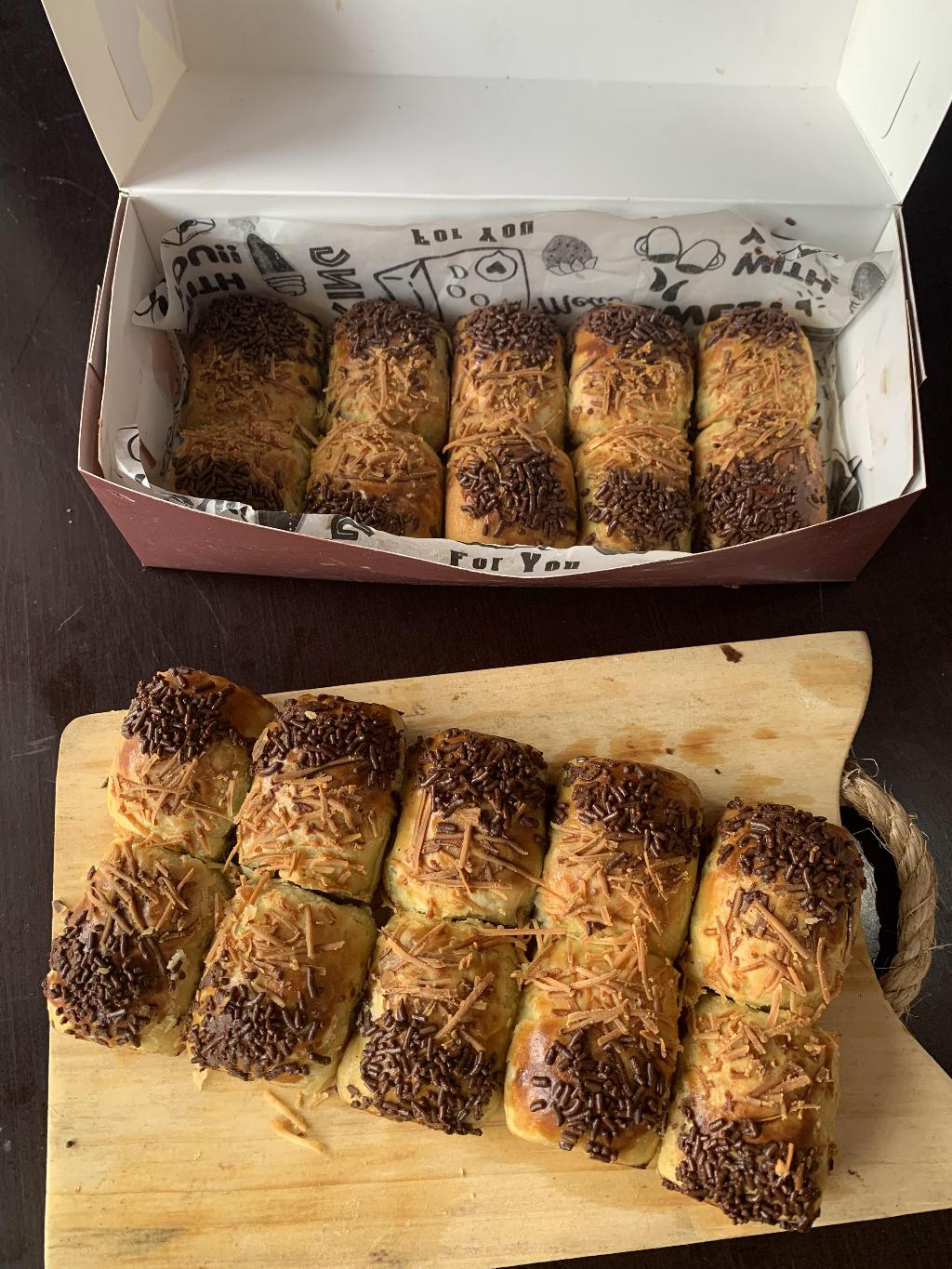 Bolen Pisang Coklat Keju Lumer Premium Lembut si Mulut Isi 10 Spesial Homemade by RaMaChef