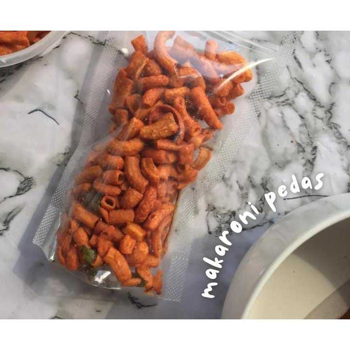 

Makaroni bantet pedas daun jeruk 100 gram