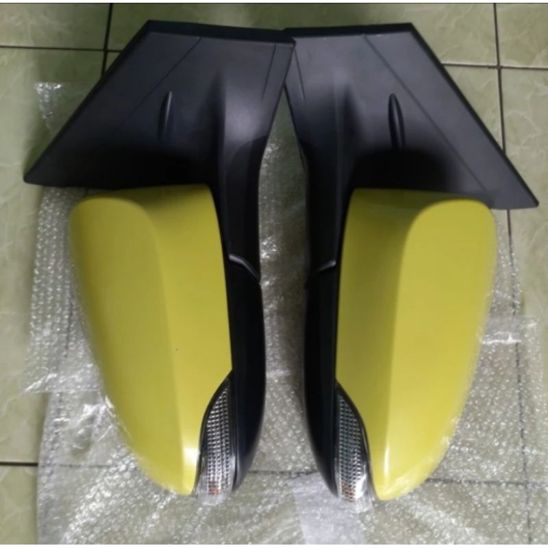 kaca spion all new Yaris TRD oryginal 2016 2017 2018 2019 2020 2021 harga per,pcs siap pasang