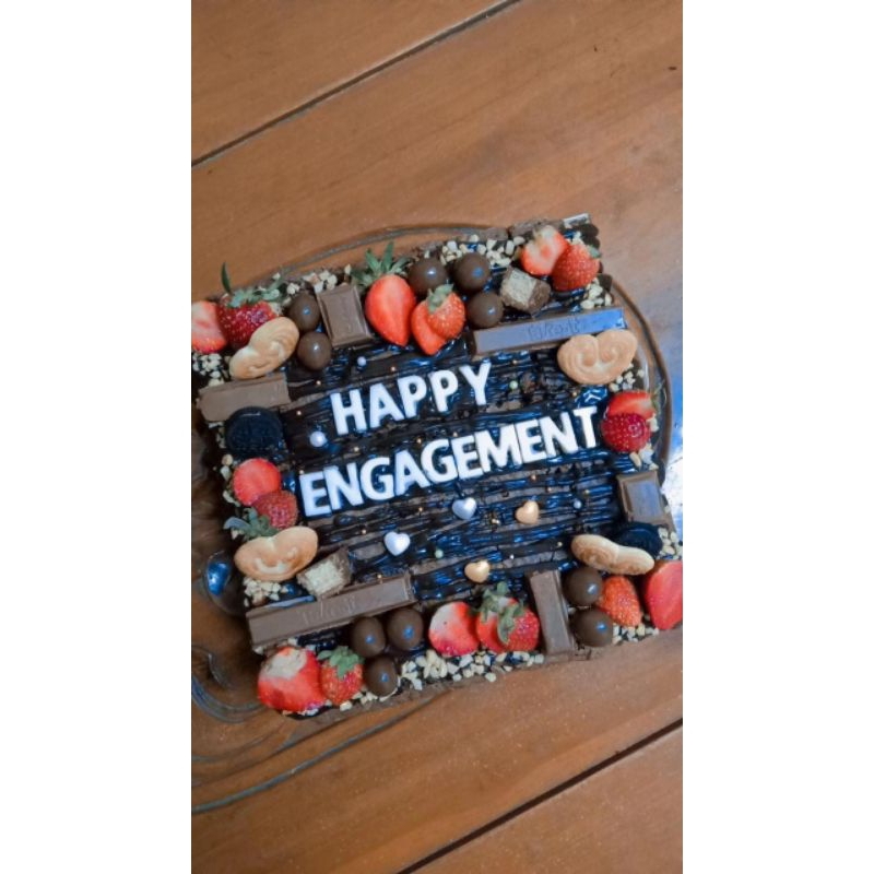 

Brownies Custom Chocoberry uk 22x22(25 slice) | Premium Topping| Brownies ulang tahun| Brownies anniversary