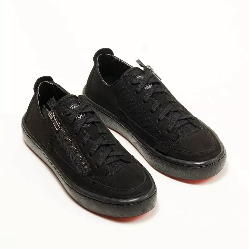 Sepatu Sneakers Kulit Pria Exodos57 - Saggio Full Black