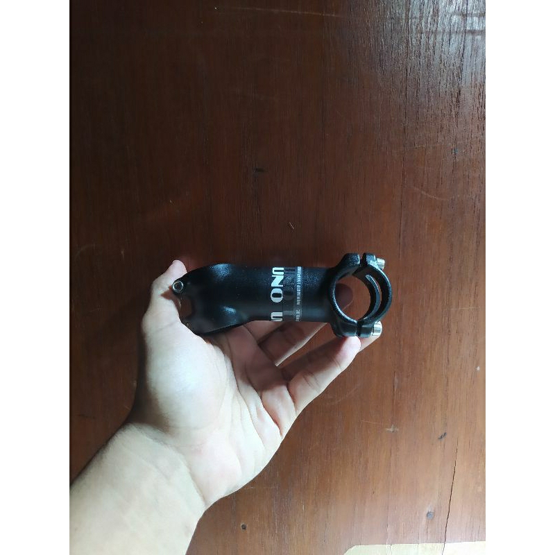 STEM UNO OS HITAM 17° 90MM