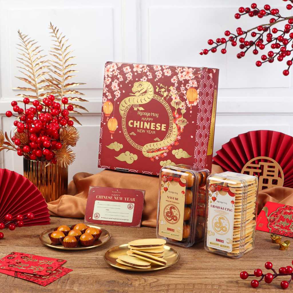 

Hampers F Premium Nyonya Moy