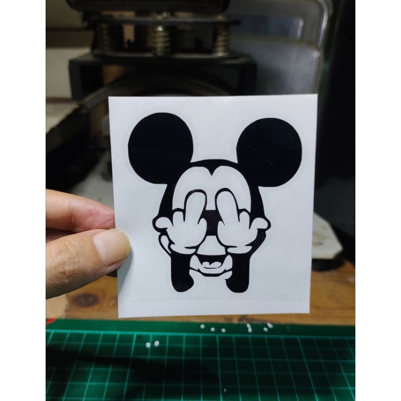 

stiker Mickey mouse 6 custom cutting stiker murah