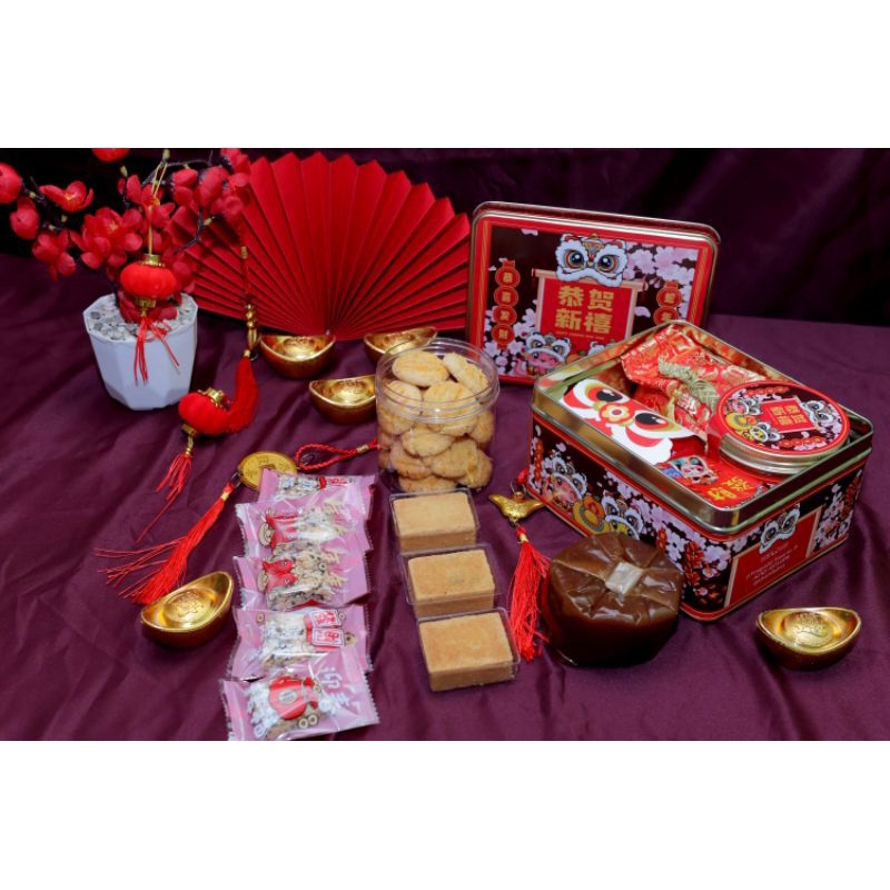 

Fortune Hampers CNY hampers Imlek cookies Imlek