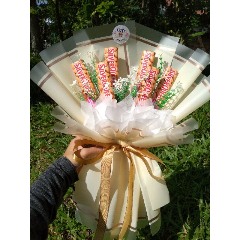 BUKET SNACK COKLAT / BUKET COKLAT SILVERQUEEN KECIL / GIFT JAJAN COKLAT MURAH FREE PACKING