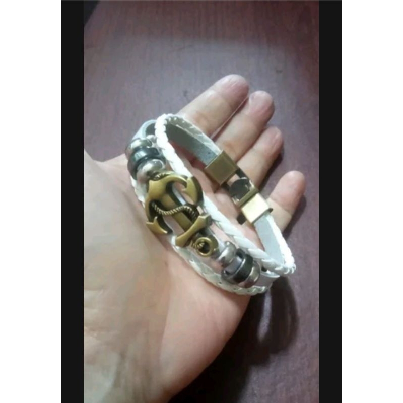 GELANG KULIT IMITASI 3 LAYER - GKI001A PUTIH