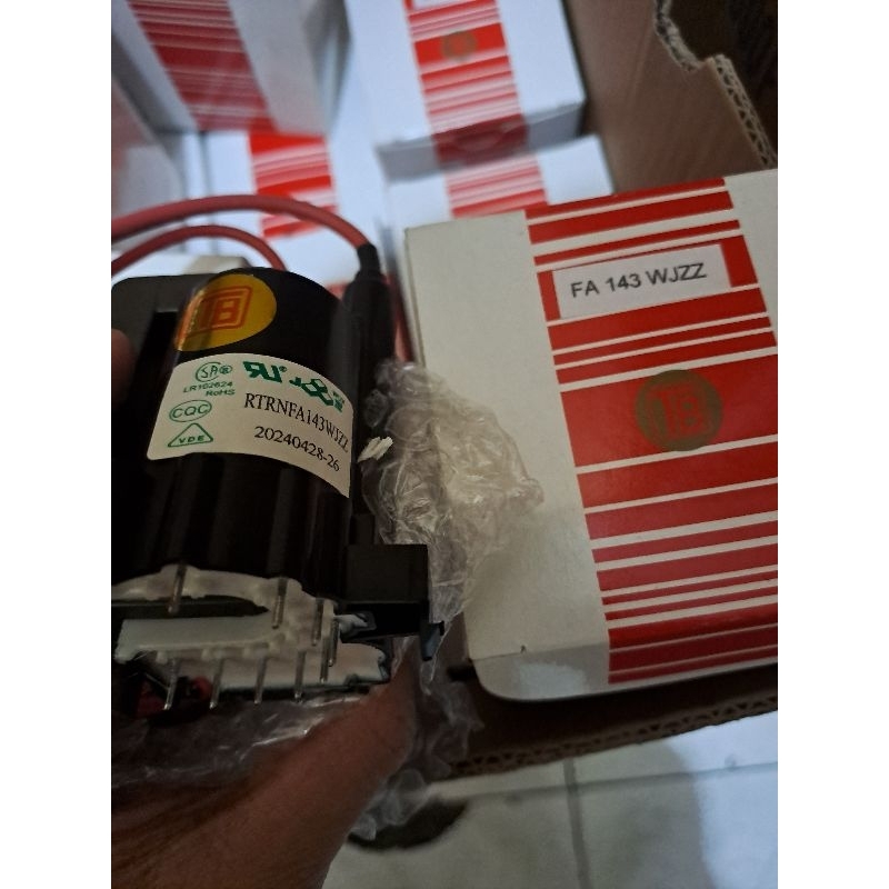 flyback FA 143 WJZZ / FA 151 WJZZ / fA 152 TB