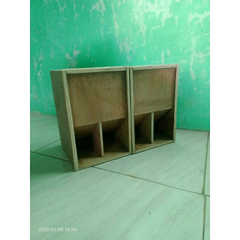 box miniatur 4 inch model mirip subpali