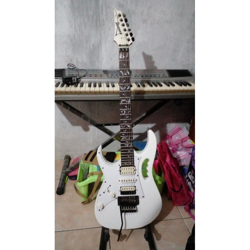 Ibanez jem jr lefthanded/kidal ori mii