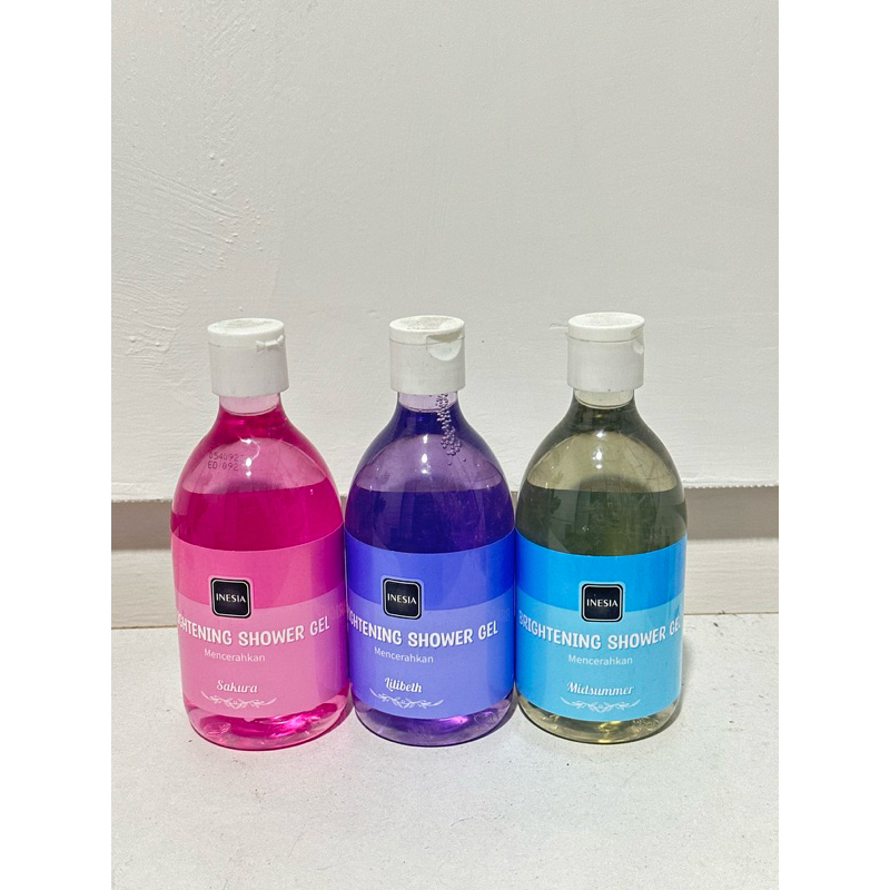 inesia brightening shower gel